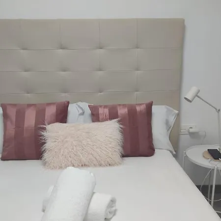 Casa Gascona Con Parking, Wifi Y Netflix Gratis!! By Delabra *