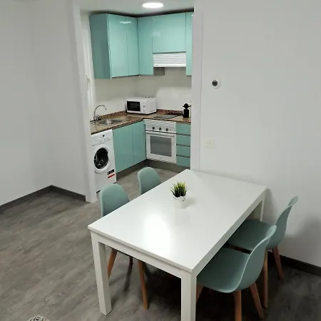 Casa Gascona Con Parking, Wifi Y Netflix Gratis!! By Delabra