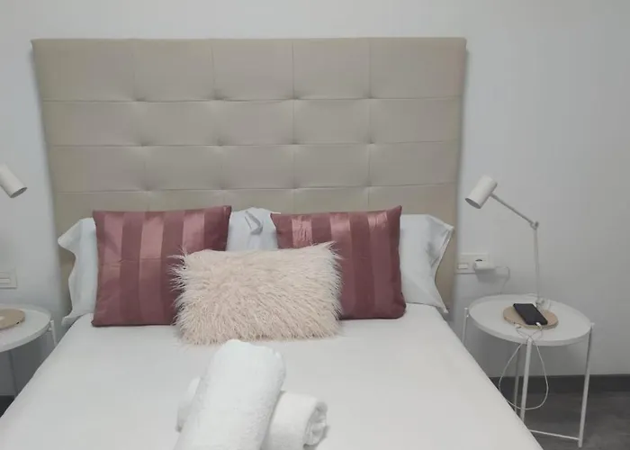 Casa Gascona Con Parking, Wifi Y Netflix Gratis!! By Delabra *