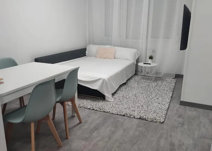 Casa Gascona Con Parking, Wifi Y Netflix Gratis!! By Delabra * Oviedo