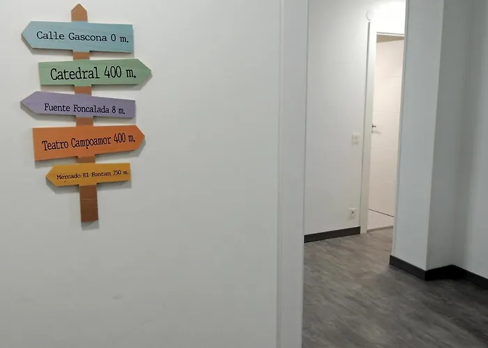 Casa Gascona Con Parking, Wifi Y Netflix Gratis!! By Delabra *