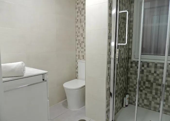 Casa Gascona Con Parking, Wifi Y Netflix Gratis!! By Delabra Oviedo